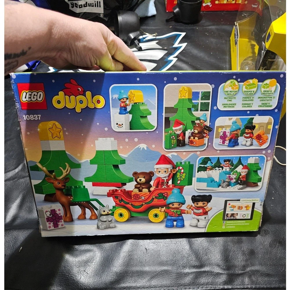 NIB Lego Duplo 10837 Santa's Winter Holiday Building Set New